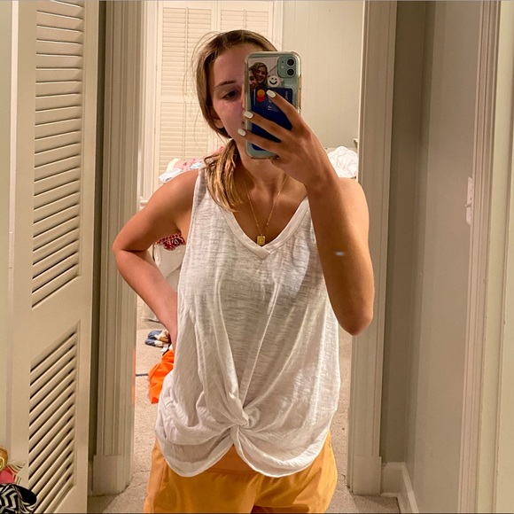 white knot tank - Picture 2 of 2